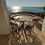 Charly Point 度假居 *
