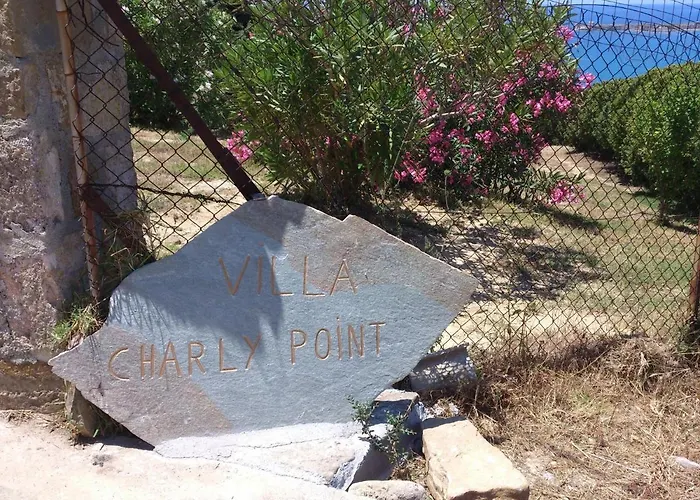 Charly Point *